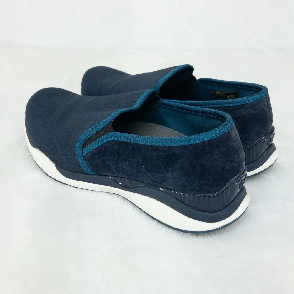 Kuru Atom Slip‎ On Womens Size 7 Navy Blue Canvas Suede Orthotic Walking Shoes